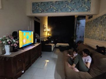 rumah konsep villa di ujung berung bandung