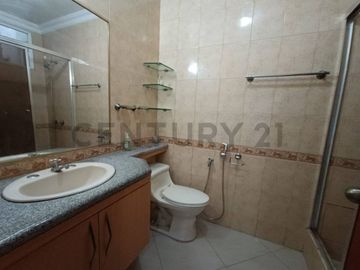 Venta Departamento en Condominio Kennedy Norte (DN)