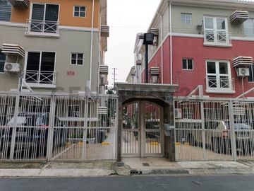 Venta Departamento en Condominio Kennedy Norte (DN)