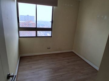 Departamento en arriendo de 3 dorm. en San Miguel