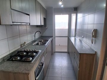Departamento en arriendo de 3 dorm. en San Miguel