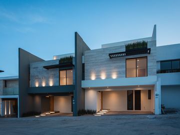 COMPRA CASA EN FORJA REAL SLP