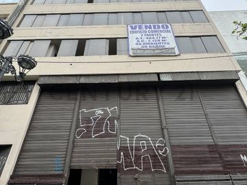 VENTA DE EDIFICIO COMERCIAL 6 PISOS EN AV. NICOLÁS DE PIÉROLA (CENTRO DE LIMA)