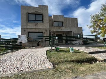 Casa en Santa Isabel