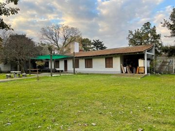 Casa Quinta 3 Ambientes En Venta - Francisco Alvarez, Moreno