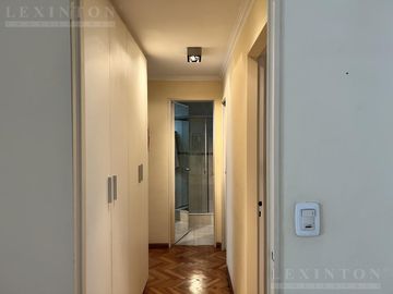 UBICADO EN LA MEJOR ZONA DE RECOLETA. RENOVADA COCINA Y BAÑOS