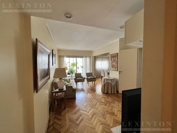 UBICADO EN LA MEJOR ZONA DE RECOLETA. RENOVADA COCINA Y BAÑOS
