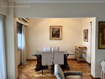 UBICADO EN LA MEJOR ZONA DE RECOLETA. RENOVADA COCINA Y BAÑOS