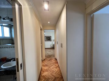 UBICADO EN LA MEJOR ZONA DE RECOLETA. RENOVADA COCINA Y BAÑOS
