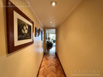 UBICADO EN LA MEJOR ZONA DE RECOLETA. RENOVADA COCINA Y BAÑOS