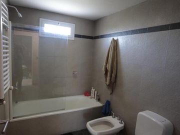 Casa Nivel Gerencial Neuquen Capital Zona Confluencia