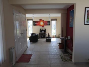Casa Nivel Gerencial Neuquen Capital Zona Confluencia