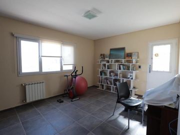 Casa Nivel Gerencial Neuquen Capital Zona Confluencia