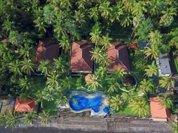 Spectacular Beachfront Villa Resort in Sambirenteng, Buleleng, North Bali