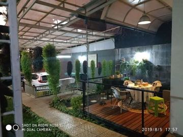 5 Bedroom House for sale