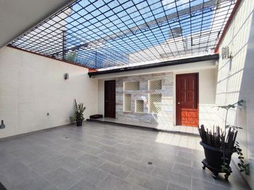casa en venta en castellana. Cod V27304