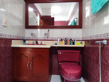 casa en venta en castellana. Cod V27304