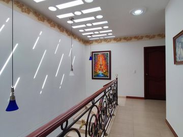 casa en venta en castellana. Cod V27304