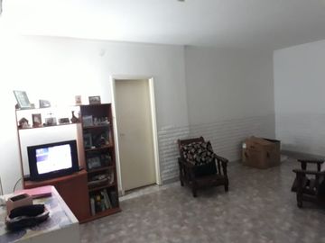 Departamento Tipo Casa en venta en Lanus Oeste