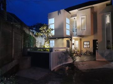 Rumah Puri Bintaro Rumah Elegant Cantik