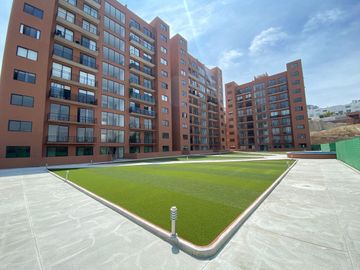 DEPARTAMENTO EN VENTA, FRENTE AL CLUB DE GOLF HDA, ENTREGA INMEDIATA.