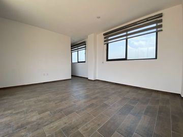 DEPARTAMENTO EN VENTA, FRENTE AL CLUB DE GOLF HDA, ENTREGA INMEDIATA.