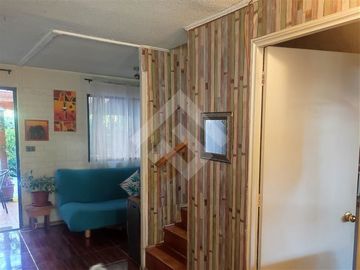 Se vende casa 3 pisos, pareada, año de construcción 1997, d...