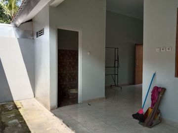 Rumah Sipa Huni Di Jual Di Utara Candi Prambanan