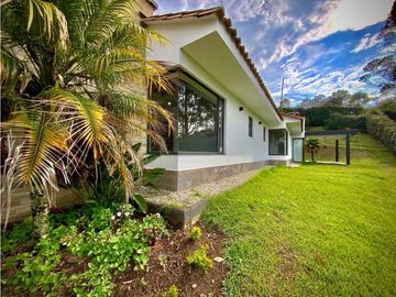 venta Casa Campestre Parcelación Vía San Antonio La Ceja
