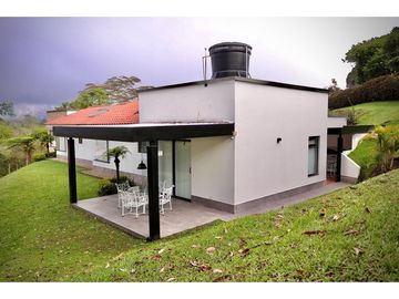 venta Casa Campestre Parcelación Vía San Antonio La Ceja
