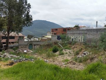 De Oportunidad Terreno Bien Ubicado Av Antonio J. Sucre y Av Diego de Vazquez