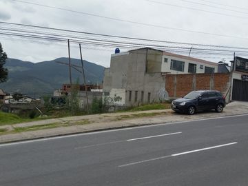 De Oportunidad Terreno Bien Ubicado Av Antonio J. Sucre y Av Diego de Vazquez