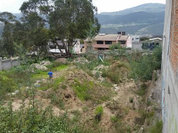 De Oportunidad Terreno Bien Ubicado Av Antonio J. Sucre y Av Diego de Vazquez