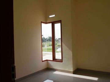 DIUJUAL RUMAH MINIMALIS MODERN TYPE 50/115 DI JLTEROPONG