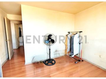 VENTA DEPTO 2D 2B, MONEDA, METRO ULA, APTO DISCAP.