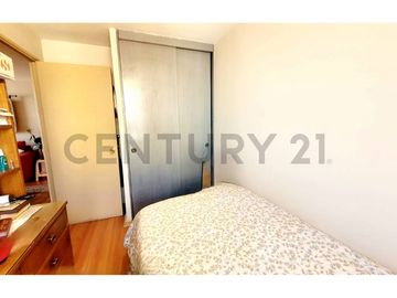 VENTA DEPTO 2D 2B, MONEDA, METRO ULA, APTO DISCAP.