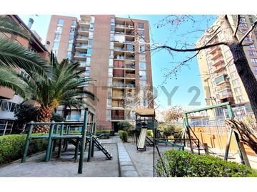 VENTA DEPTO 2D 2B, MONEDA, METRO ULA, APTO DISCAP.