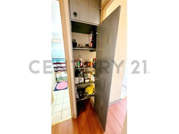VENTA DEPTO 2D 2B, MONEDA, METRO ULA, APTO DISCAP.