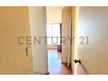 VENTA DEPTO 2D 2B, MONEDA, METRO ULA, APTO DISCAP.