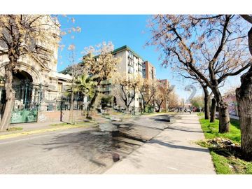 VENTA DEPTO 2D 2B, MONEDA, METRO ULA, APTO DISCAP.