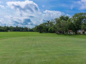 VENTA CASA RESIDENCIAL DE 1 PISO EN PRIVADA EN ZONA COUNTRY DE MERIDA, YUCATAN
