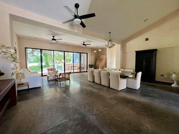 VENTA CASA RESIDENCIAL DE 1 PISO EN PRIVADA EN ZONA COUNTRY DE MERIDA, YUCATAN