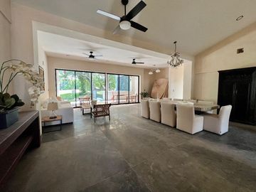 VENTA CASA RESIDENCIAL DE 1 PISO EN PRIVADA EN ZONA COUNTRY DE MERIDA, YUCATAN