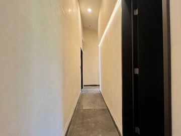 VENTA CASA RESIDENCIAL DE 1 PISO EN PRIVADA EN ZONA COUNTRY DE MERIDA, YUCATAN