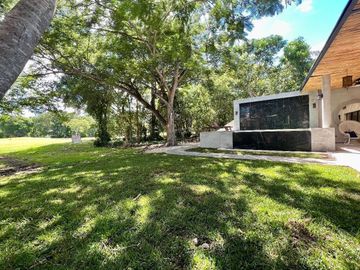 VENTA CASA RESIDENCIAL DE 1 PISO EN PRIVADA EN ZONA COUNTRY DE MERIDA, YUCATAN
