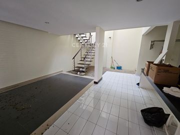 Dijual Rumah Mewah Di Dalam Cluster Kota Harapan Indah