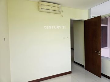 Dijual Rumah Mewah Di Dalam Cluster Kota Harapan Indah