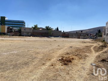 Terreno en venta para desarrollo mixto en el centro de Apán, Hidalgo