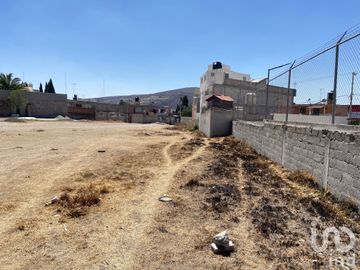 Terreno en venta para desarrollo mixto en el centro de Apán, Hidalgo
