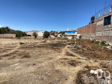 Terreno en venta para desarrollo mixto en el centro de Apán, Hidalgo